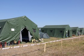 Выбираем армейскую палатку на 20 человек