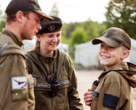 Палатки для детского военно-спортивного лагеря 